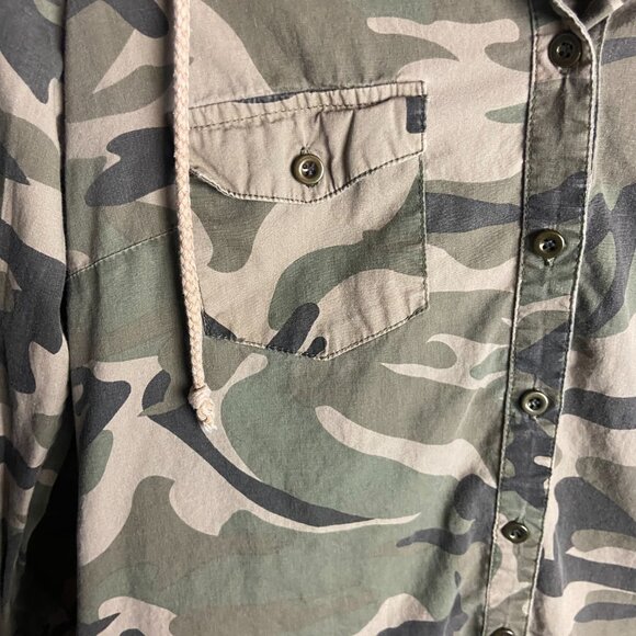 Vintage Y2K Wet Seal Size Small Hooded Camo Button Down Shirt Grunge Military - Picture 3 of 5